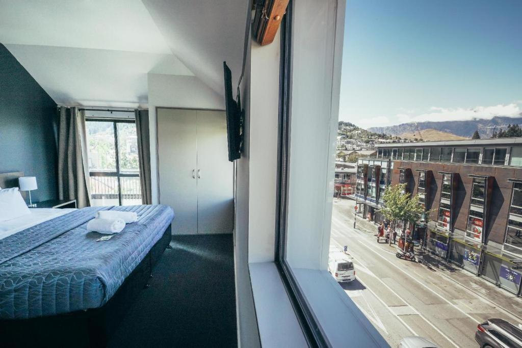 Base Backpackers Queenstown
