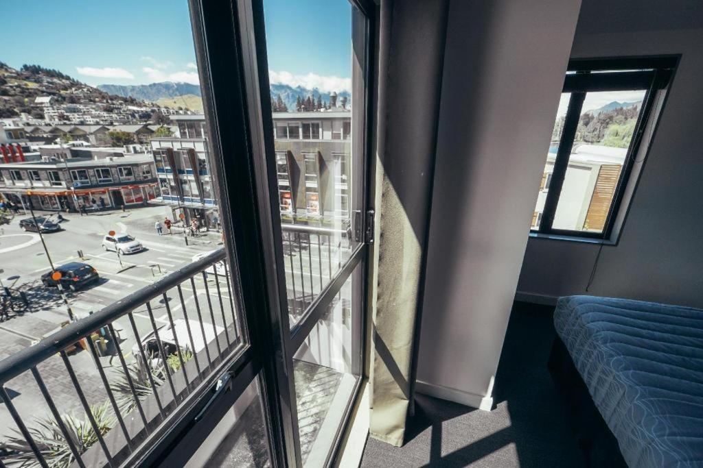 Hostel Base Backpackers Queenstown